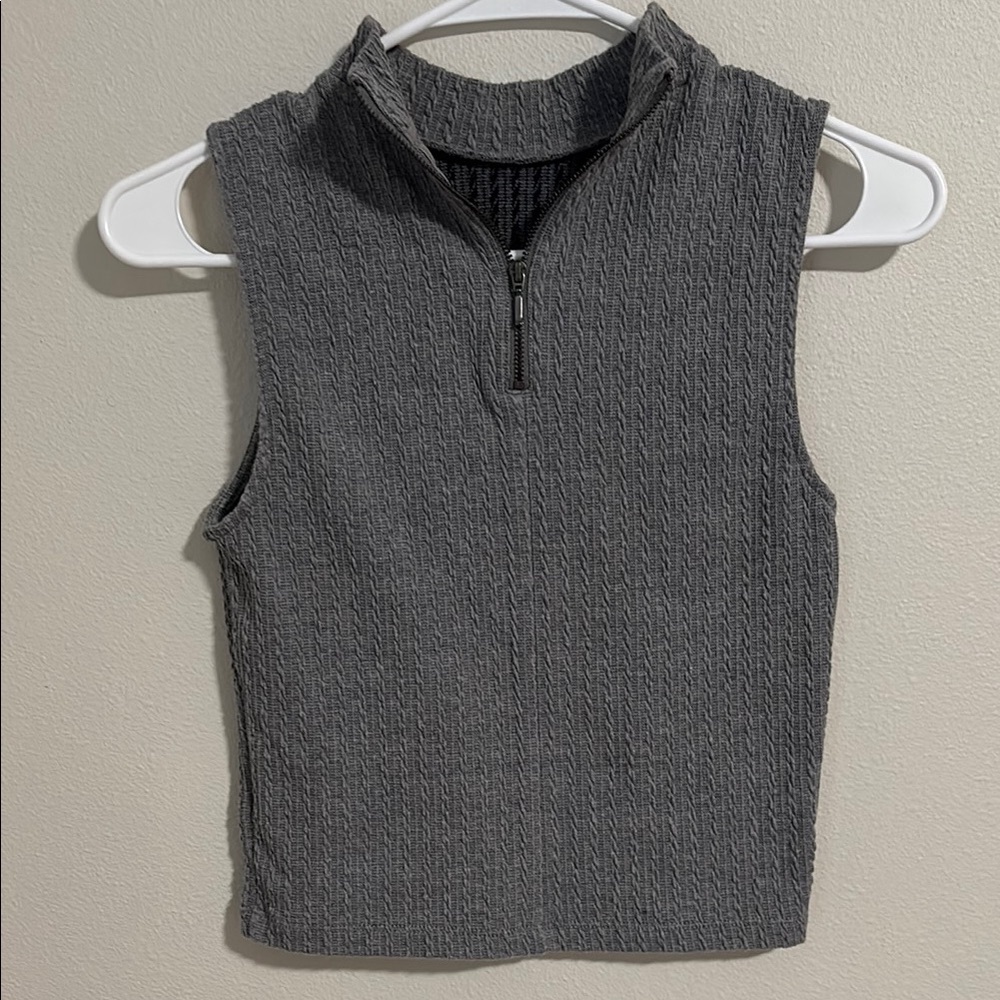 *4/15* Forever 21 Quarter Zip Ribbed Tank Top